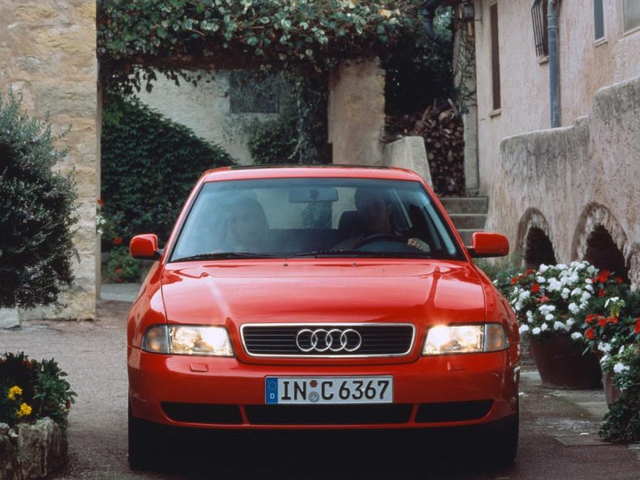  Audi A4 Sedan (B5,8D) 1994 года  (WW) (фото 5 из 5)